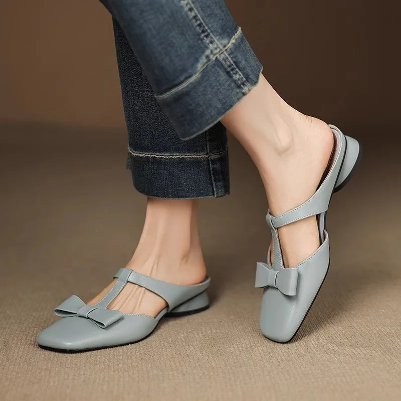 Camille Mules